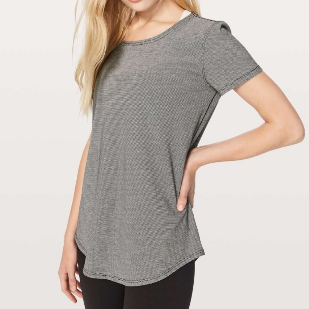 Lululemon Love Crew III Neck Tee